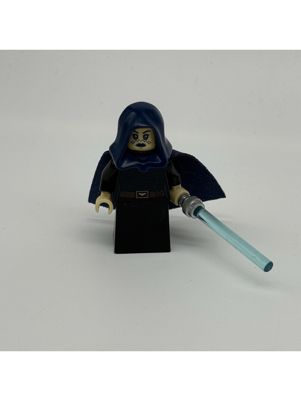 LEGO Star Wars Barriss Offee Minifigure 75206
